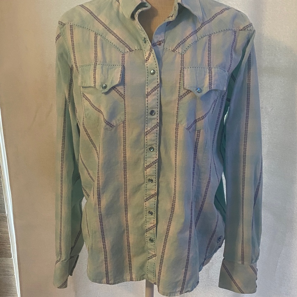 Ariat Western-Inspired button snap Shirt Women’s